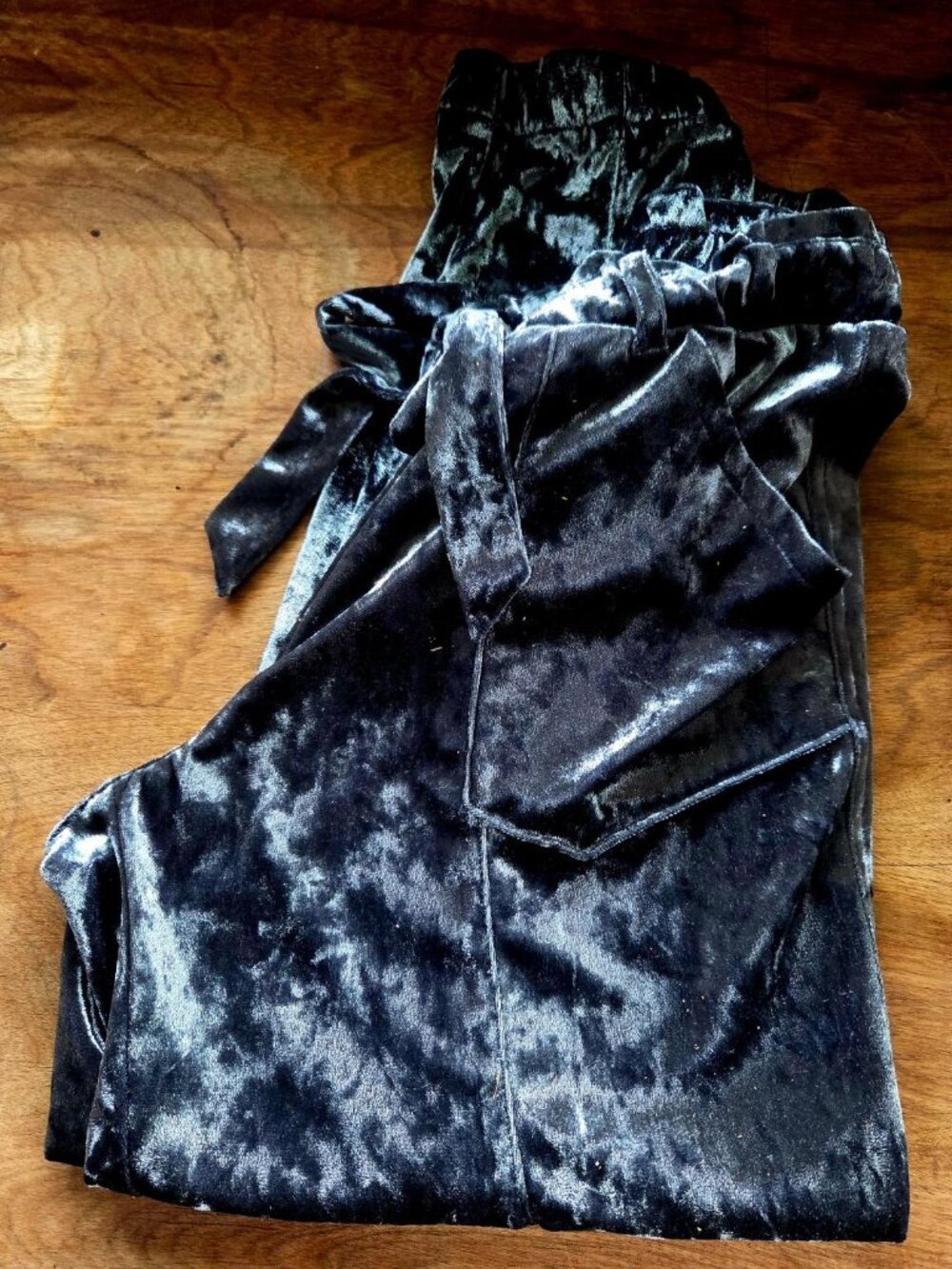 Jolt crushed stretch velvet pants L